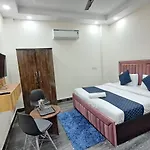 Hotel City Deluxe